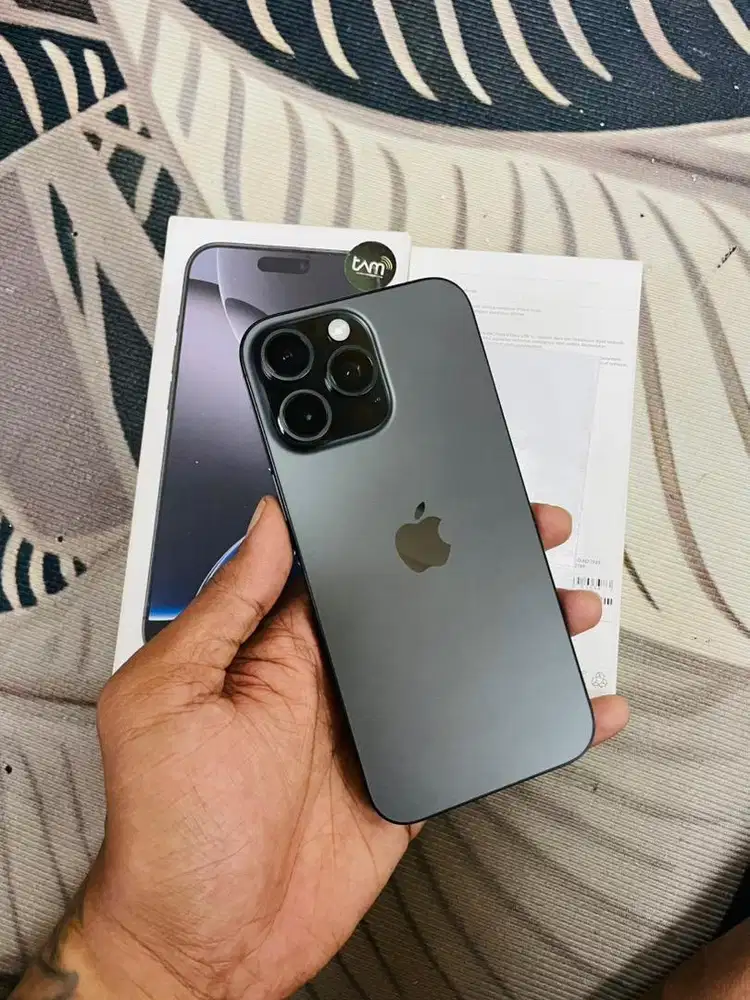 Iphone 16 pro max 512GB ibox garansi on April 2026
