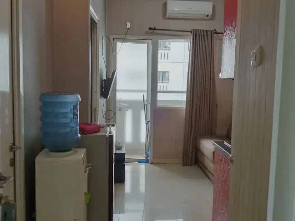 The green apartment residence unit 2 BR full furnished tower mall bagus baca deskripsi