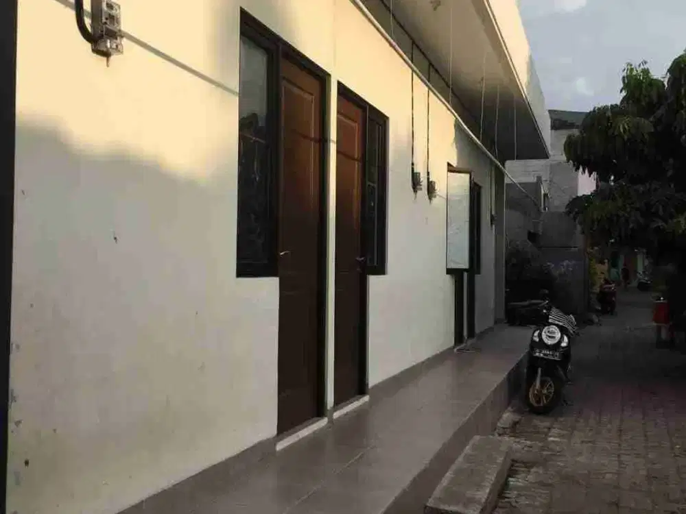 DIJUAL CEPAT RUMAH KOST 4 KAMAR