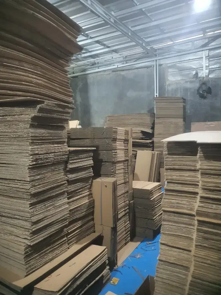 Kardus lembaran/box lembaran/bahan lembaran