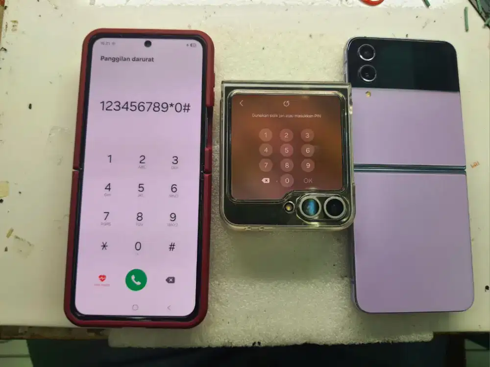 Service Samsung Z Flip 6 Layar tidak bisa di sentuh