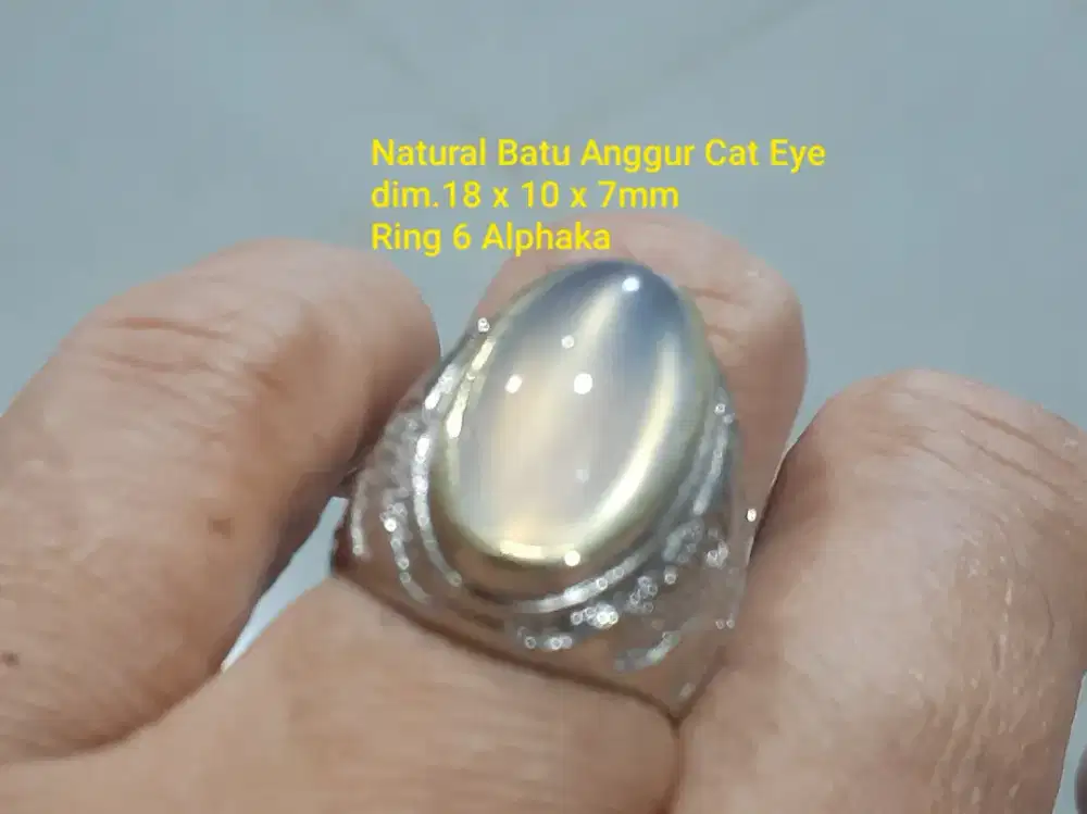 Natural Batu Anggur Cat Eye