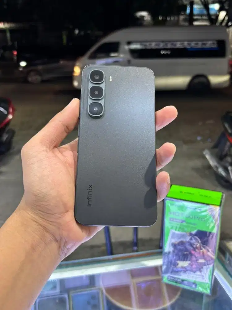 INFINIX HOT 60 PRO Ram 8/256, Mulus, Lengkap, Bergaransi.
