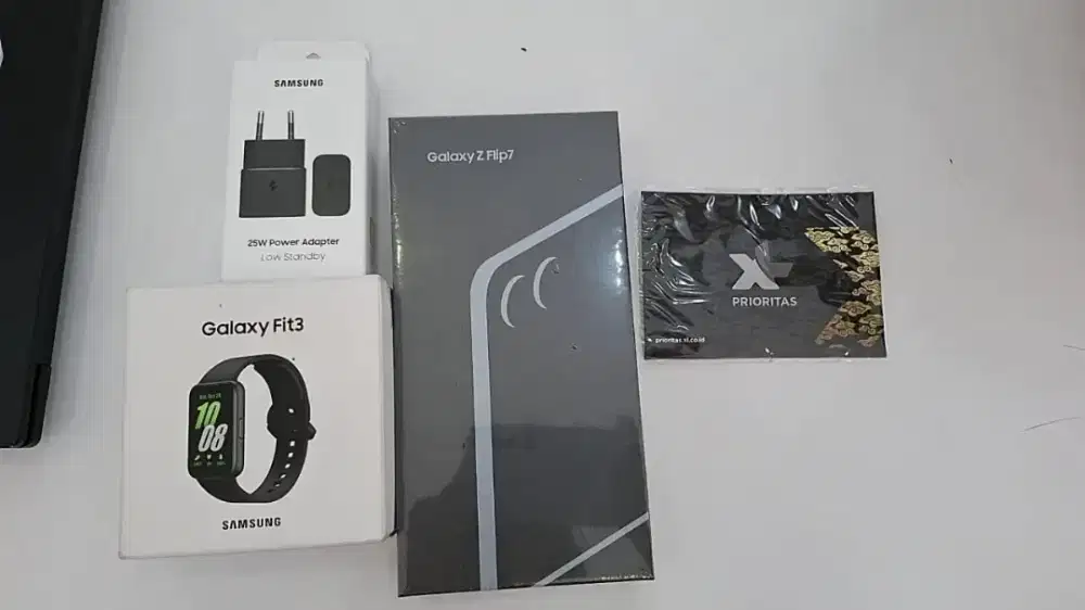 Samsung Galaxy Flip7