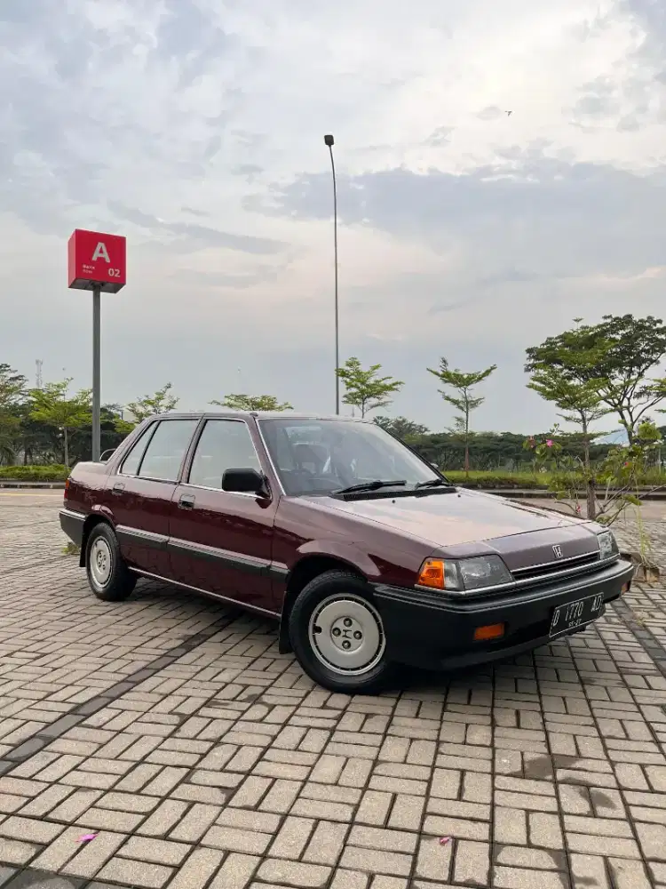 HONDA CIVIC WONDER SB4 1987