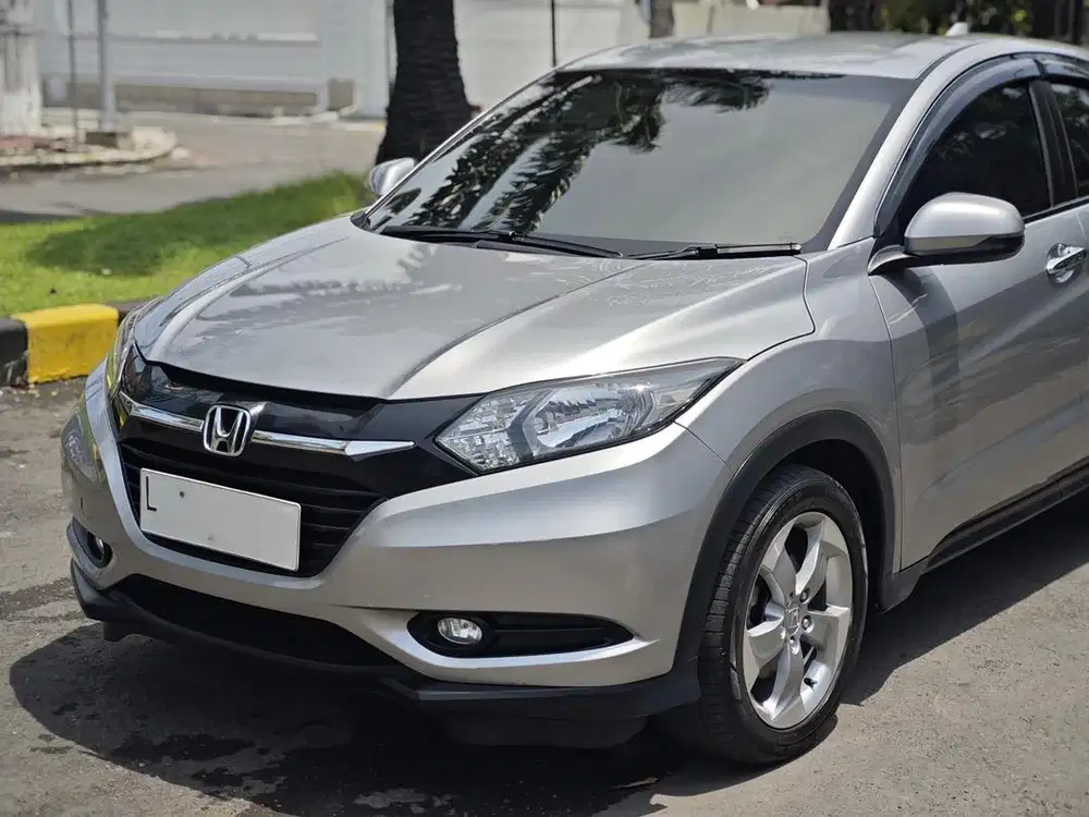 Hrv E 2017 akhir warna silver