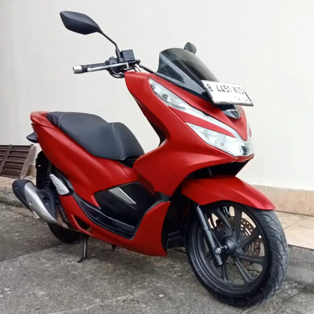 HONDA PCX 150 ABS TAHUN 2018 CASH / KREDIT MURAH DP MULAI 600 RB
