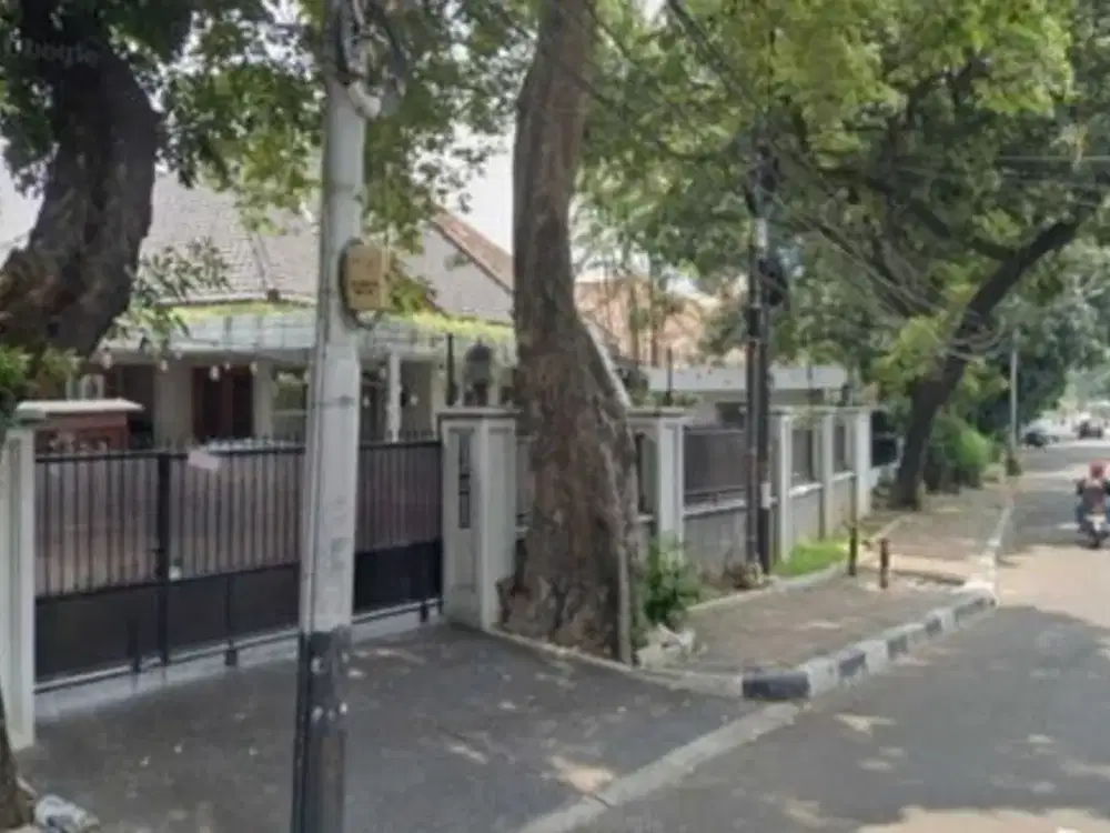 Dujual Rumah Menteng Jln Yusuf Adiwinata Uk 1290m² at Jakarta pusat