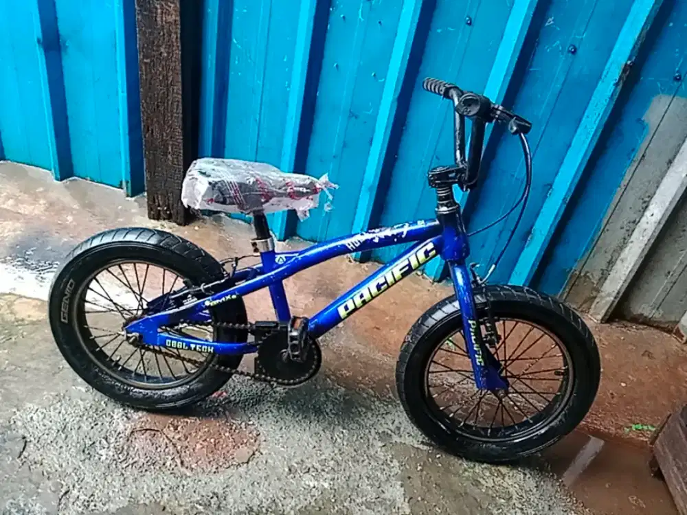 Jual sepeda second bmx pasific uk 16 Siap pakai bisa dianterin krumah