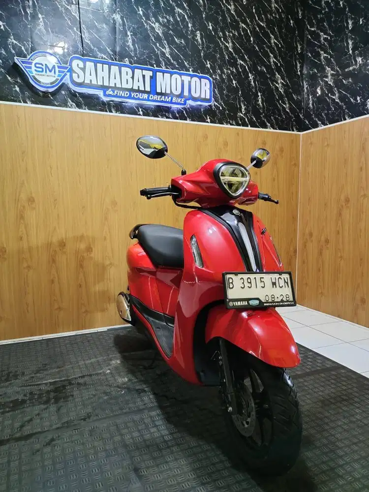 YAMAHA GRAND FILANO TH 2023