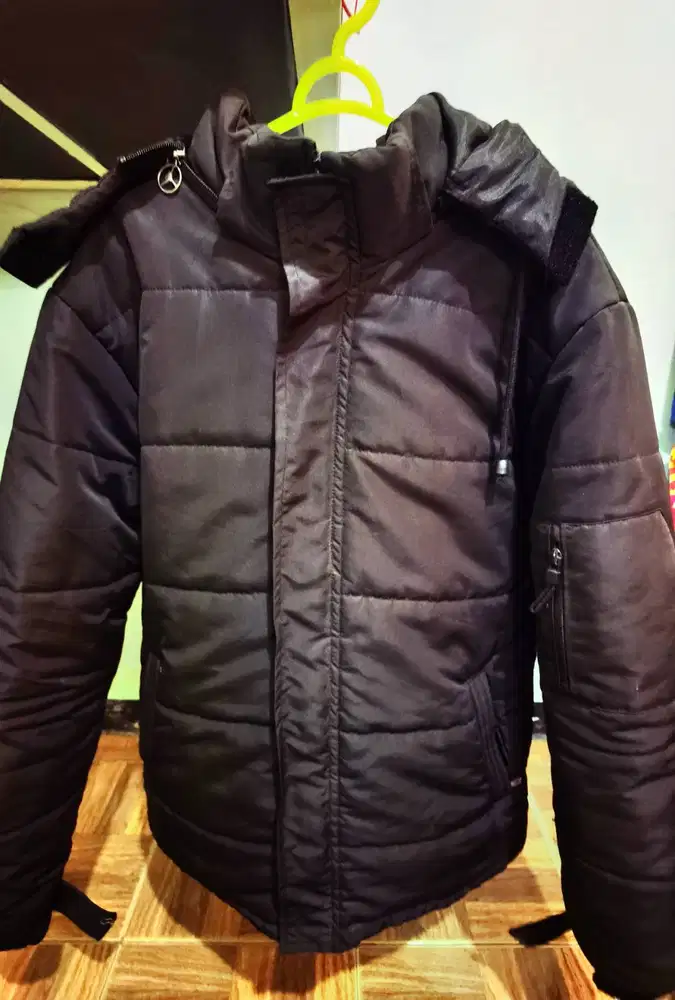 JUAL JAKET HOODIE TEBAL WATERPROOF HANYA RP.99RB NEGO