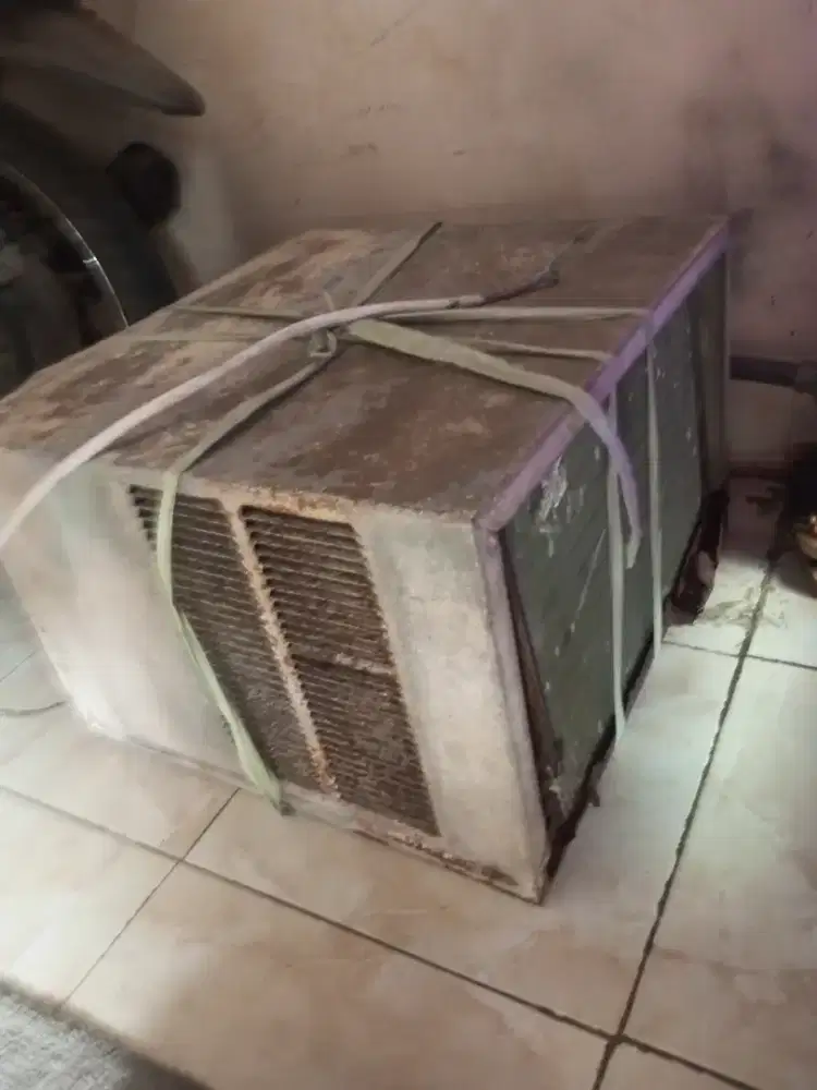 Menerima jual beli AC bekas borong atau satuan