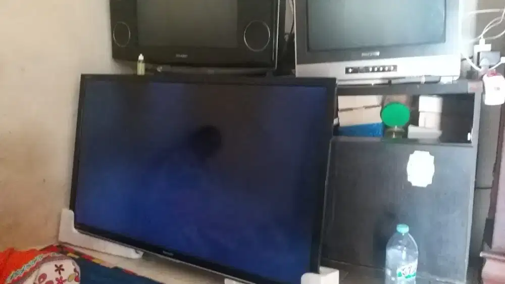 Menerima jual beli tv bekas borong atau satuan