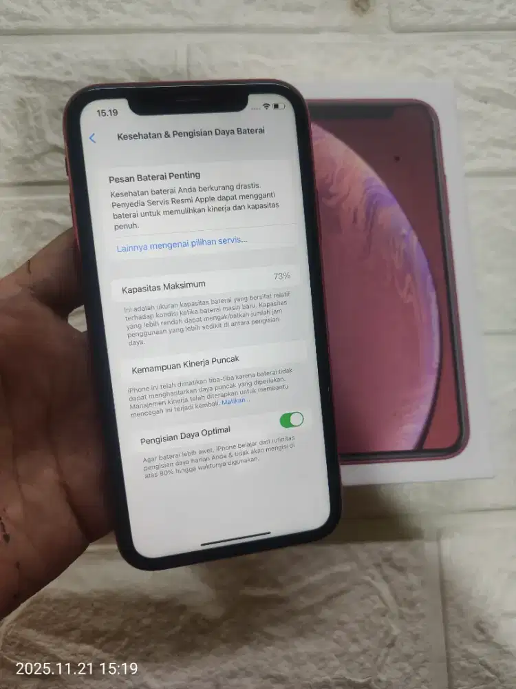 iPhone xr 64 bh 73 no minus