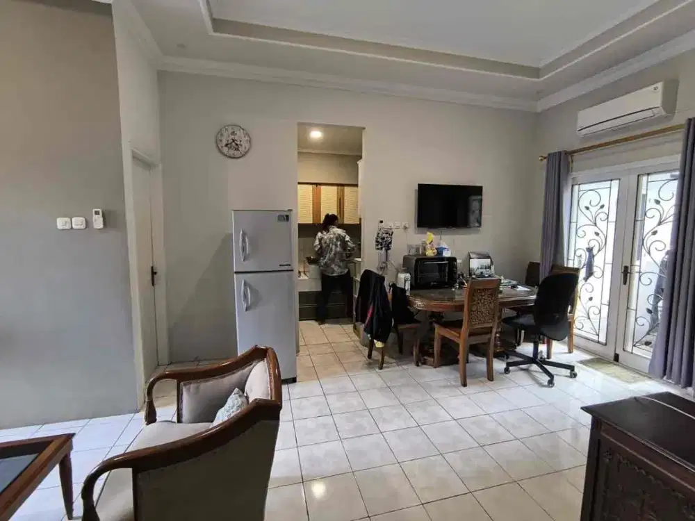 DIJUAL

Rumah Keren di Kota Baru Parahyangan tatar jingganagara,Full Furnish