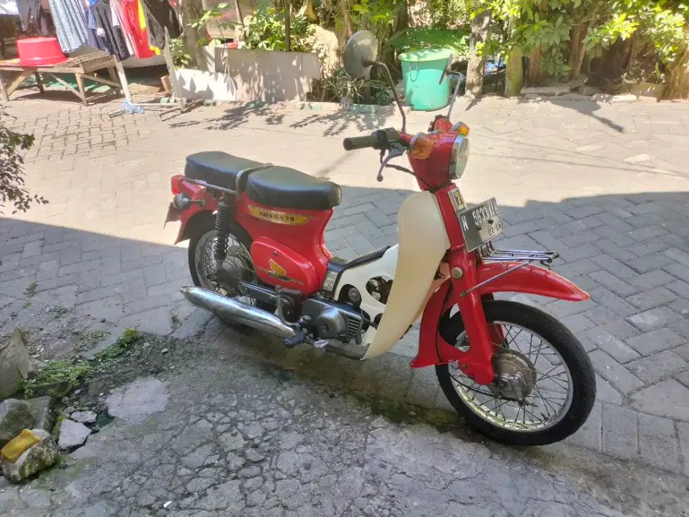 Honda c70 istimewa