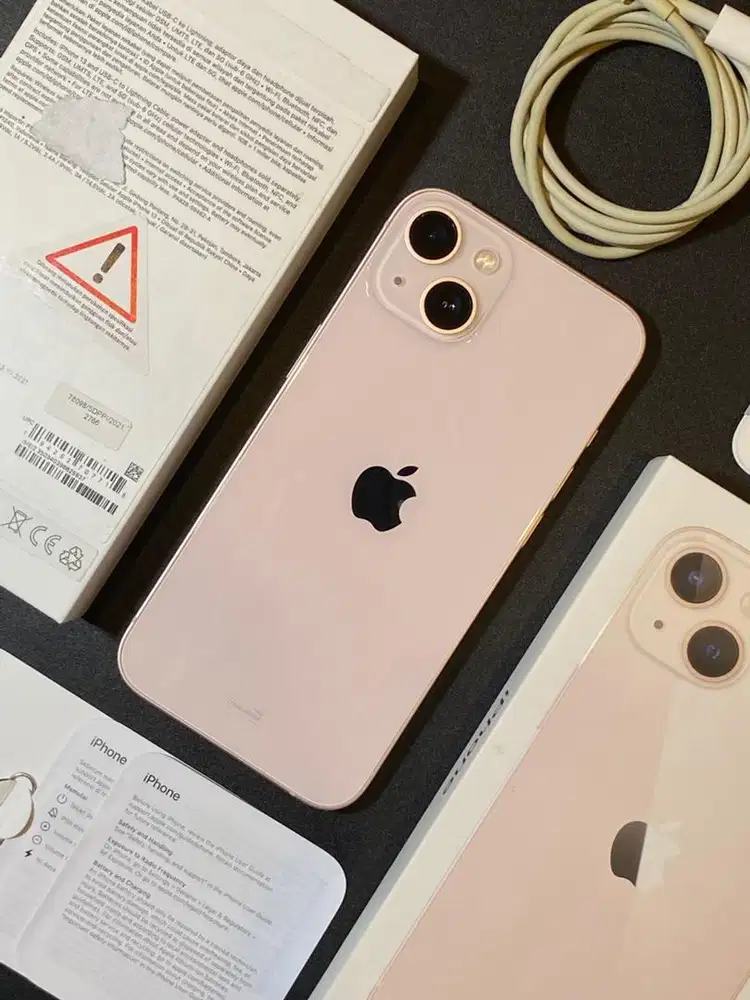iPhone 13 Pink 128GB iBox, Mulus no minus, Lengkap Full set, NEGO