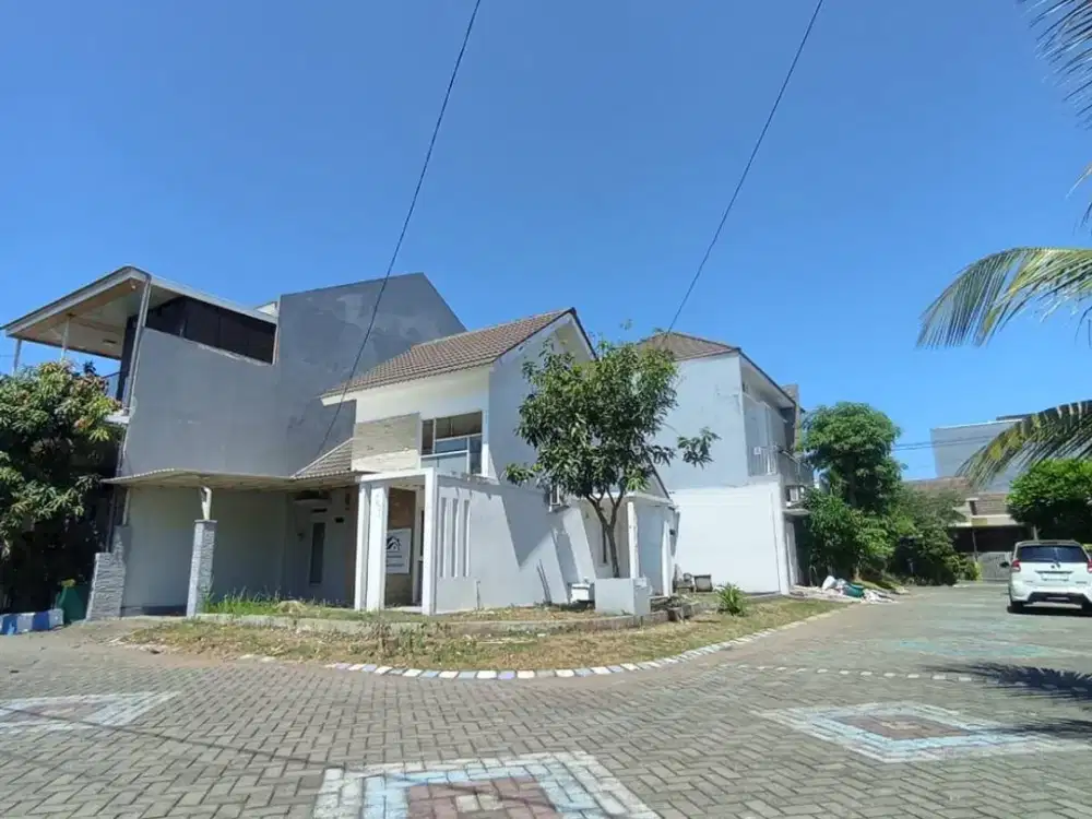 Rumah Hook Puri Surya Jaya Cluster Valencia Garden, FURNISHED