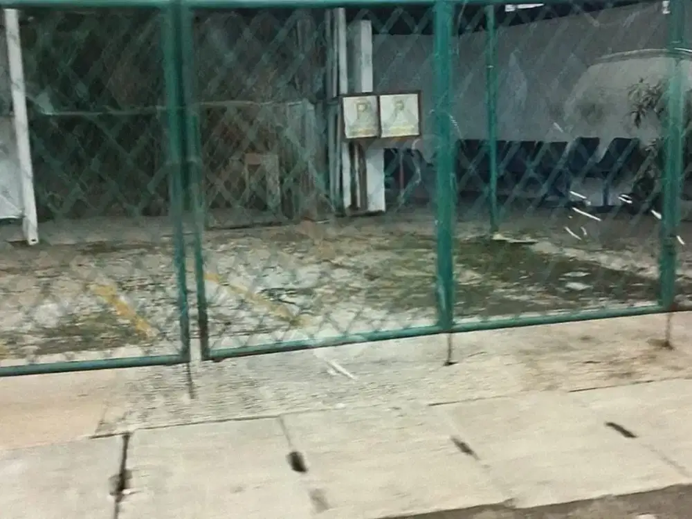 Dijual - Komersial Eks Bengkel Motor AHASS