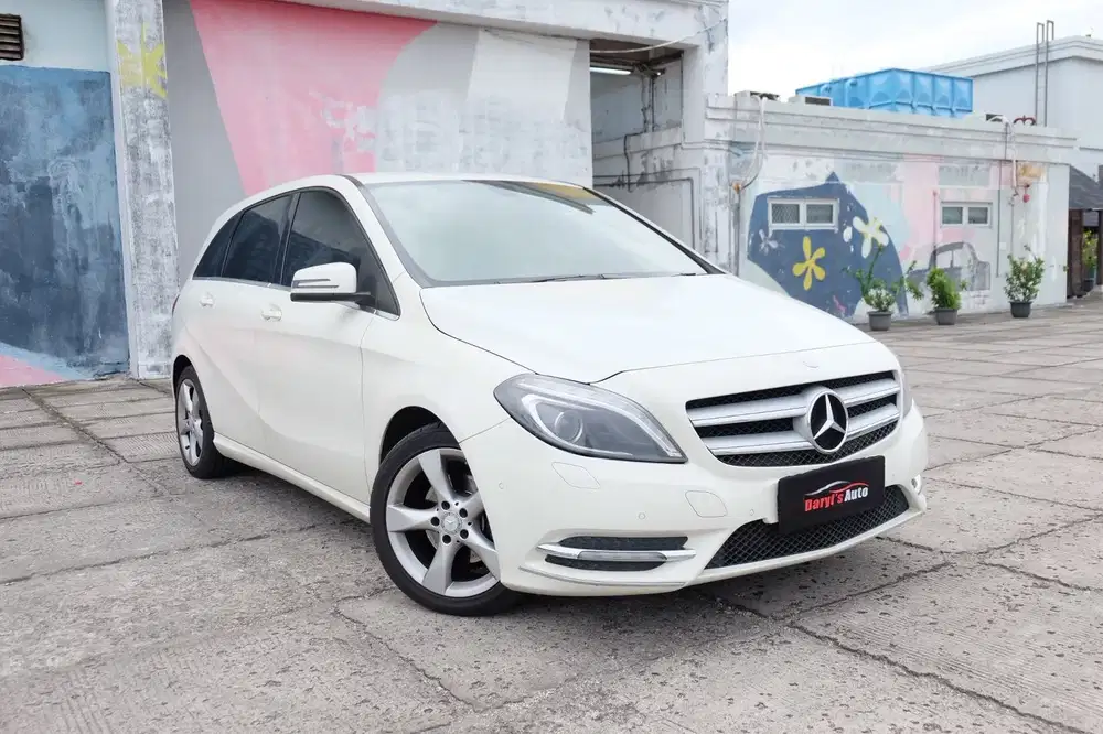 Tdp 10 Juta MercedesBenz B 200 Sport 2014 CBU