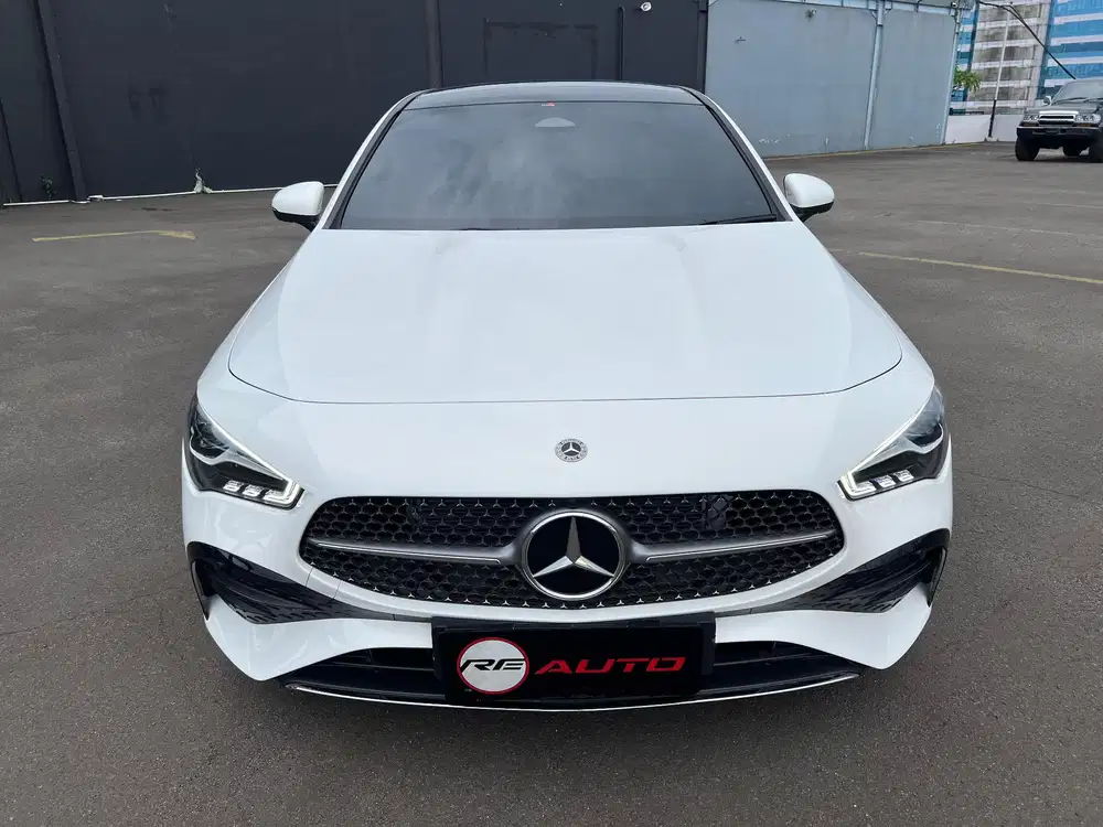Mercedes Benz CLA 200 1.3L AMG LINE 2024