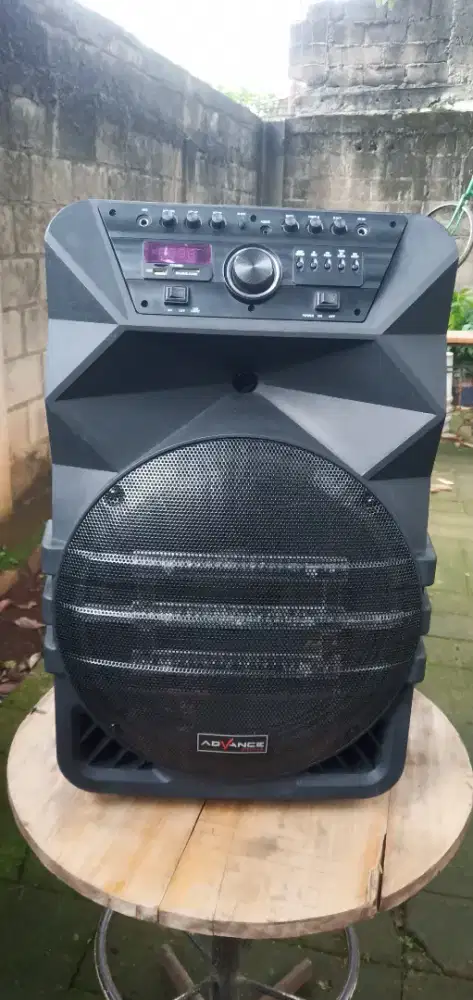 SPEAKER AKTIF ADVANCE K 1512.