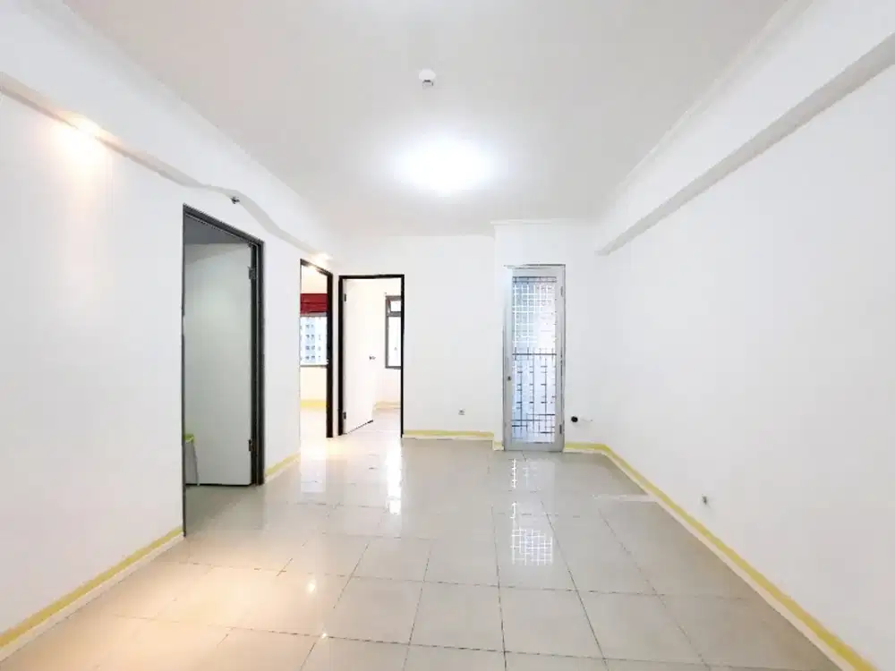 Dijual MURAH Apartment Greenbay 3BR, Hoek, view Sea and Pool - jarang ada.