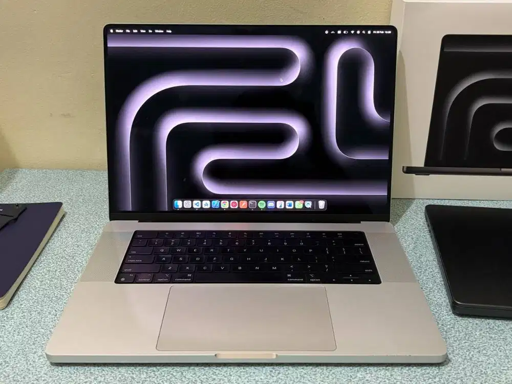 MACBOOK PRO M1 PRO 16 INCH 16GB/512GB