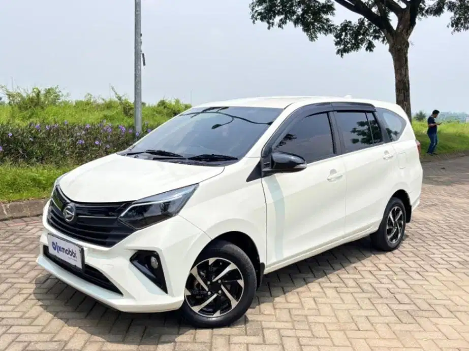 Daihatsu Sigra 1.2 R Bensin OTOMATIS 2022 LACS
