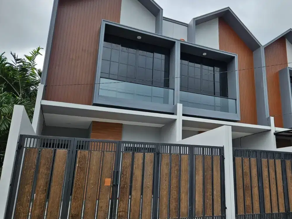 Dijual Rumah di Kav. DKI Meruya, Jakbar LT.5x25m2 Hadap Selatan