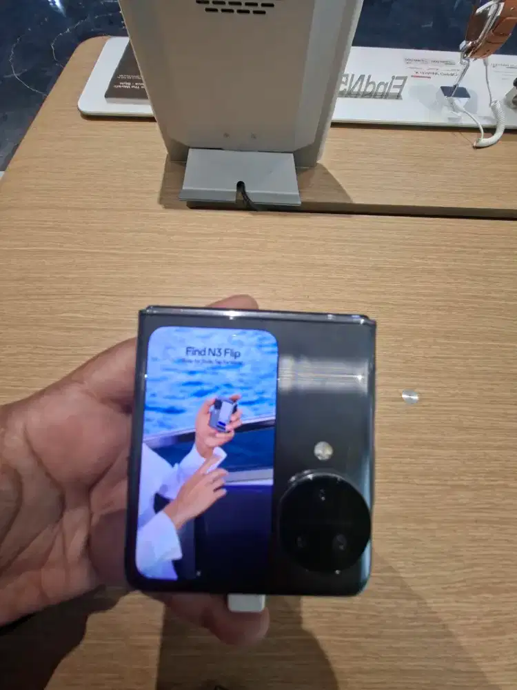 OPPO FIND N3 FLIP