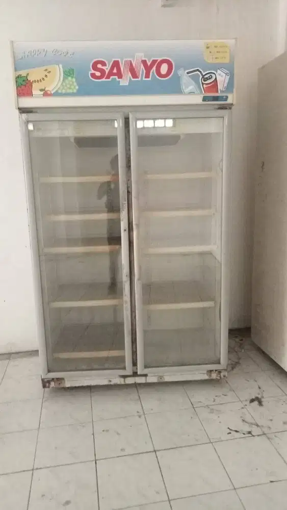 kulkas showcase sanyo 3 pintu dan 2 pintu nego