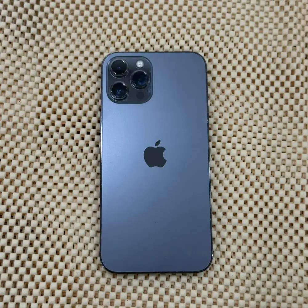 Iphone 12promax 128gb resmi ibox ( no box )