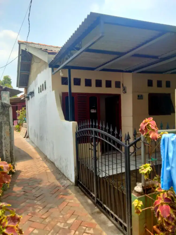 Di sewakan 1 unit rumah tinggal