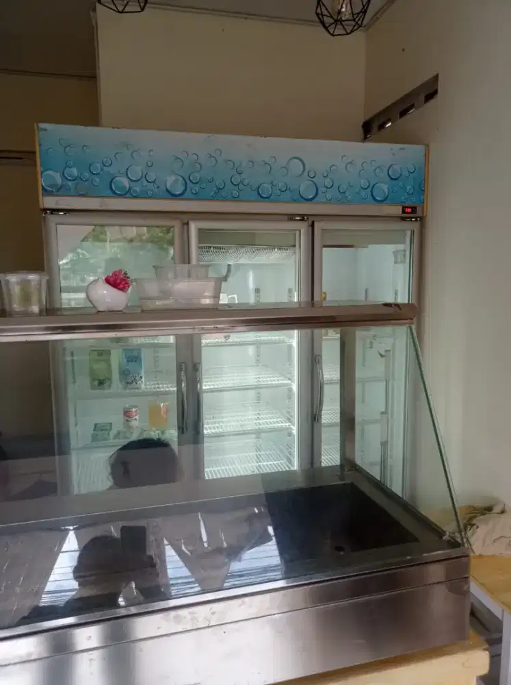 Showcase y3 pintu 1500 liter