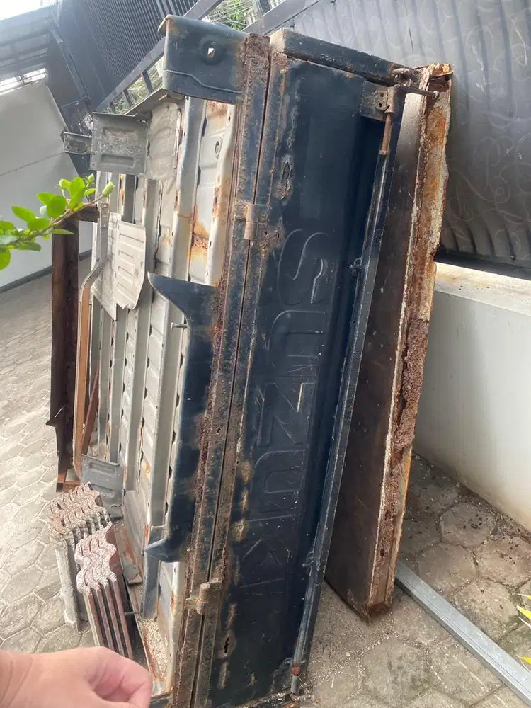 Dijual bak bekas mobil carry futura tayo