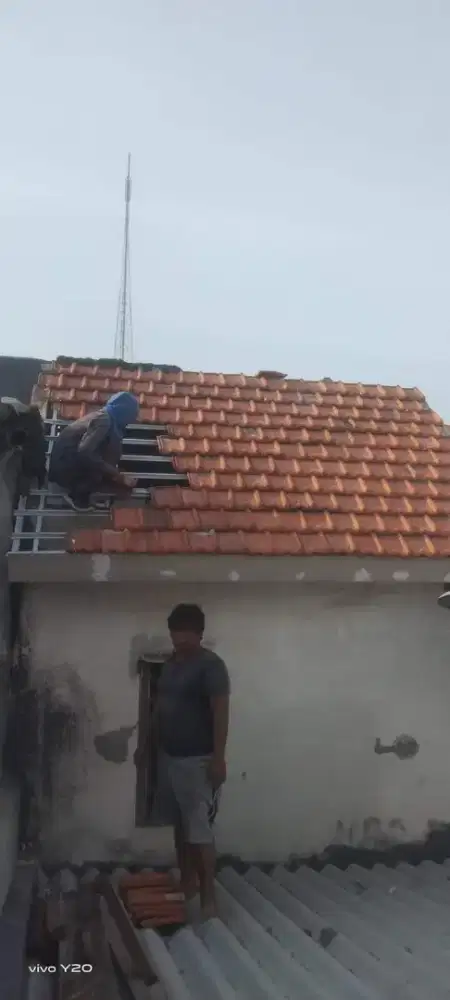 Servis atap bocor perbaikan cat rumah dll