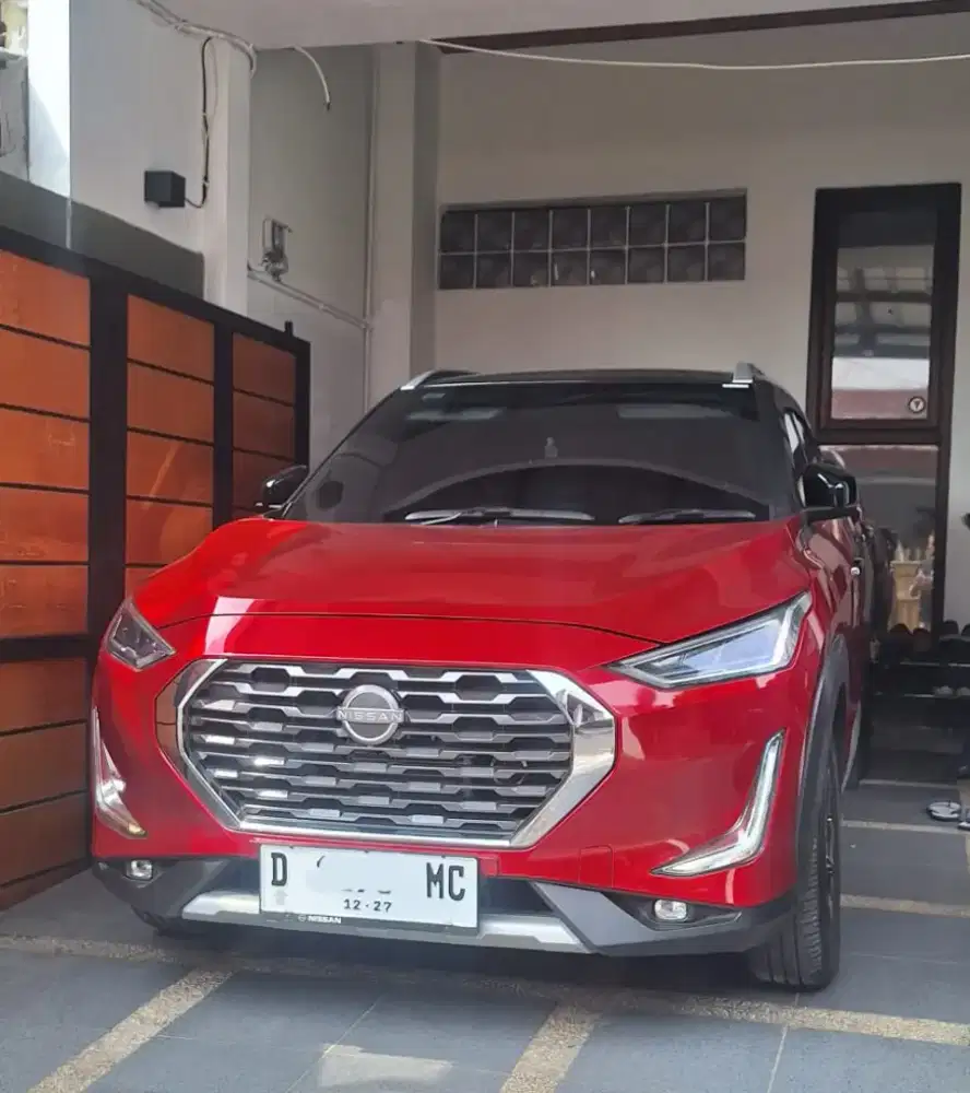 LOW KM 19rb Nissan Magnite 1.0 CVT Turbo Premium (Tertinggi)