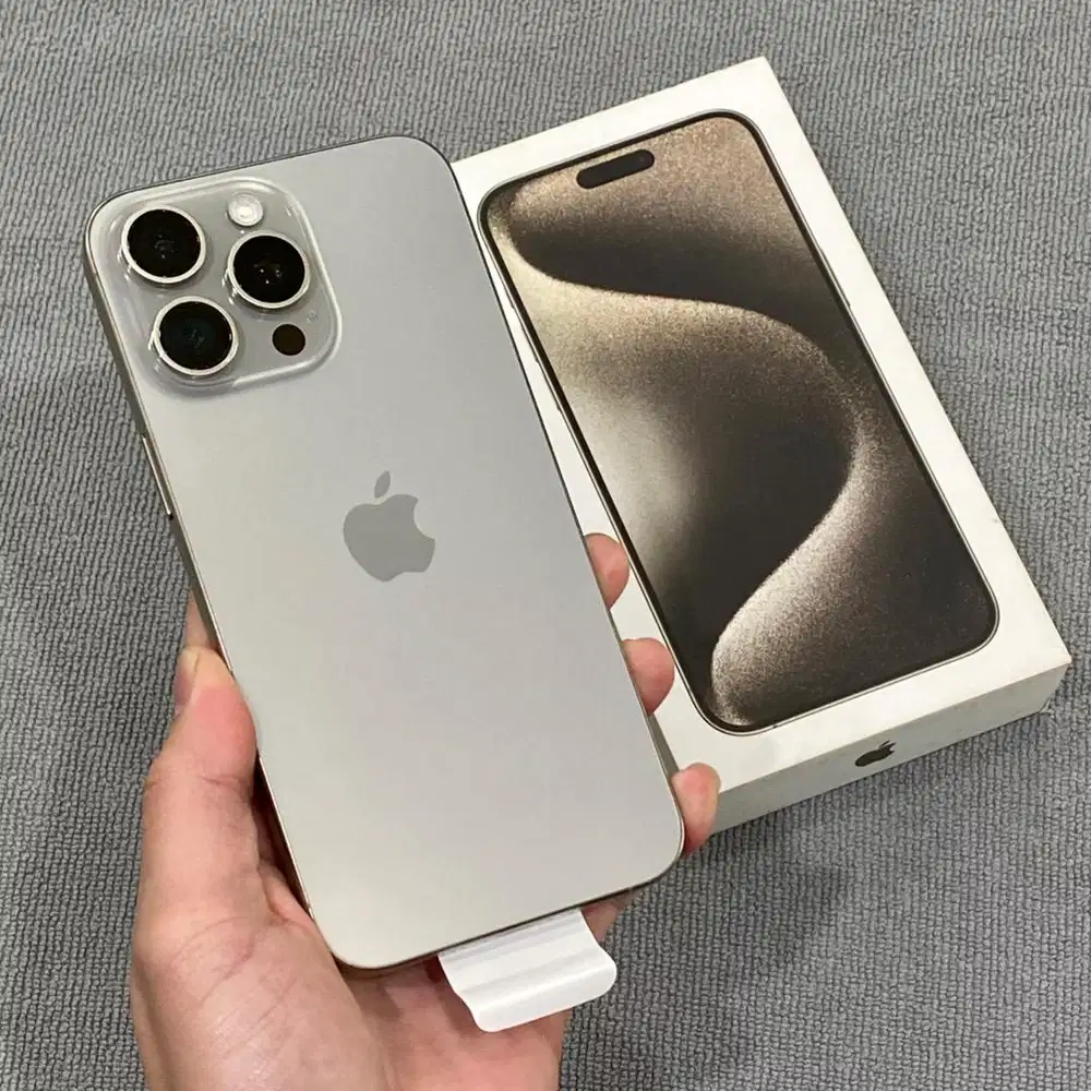iPhone 15 Pro Max 256GB Natural Resmi iBox mulus