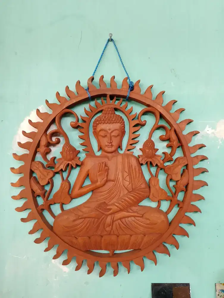 ukiran kayu budha  meditasi