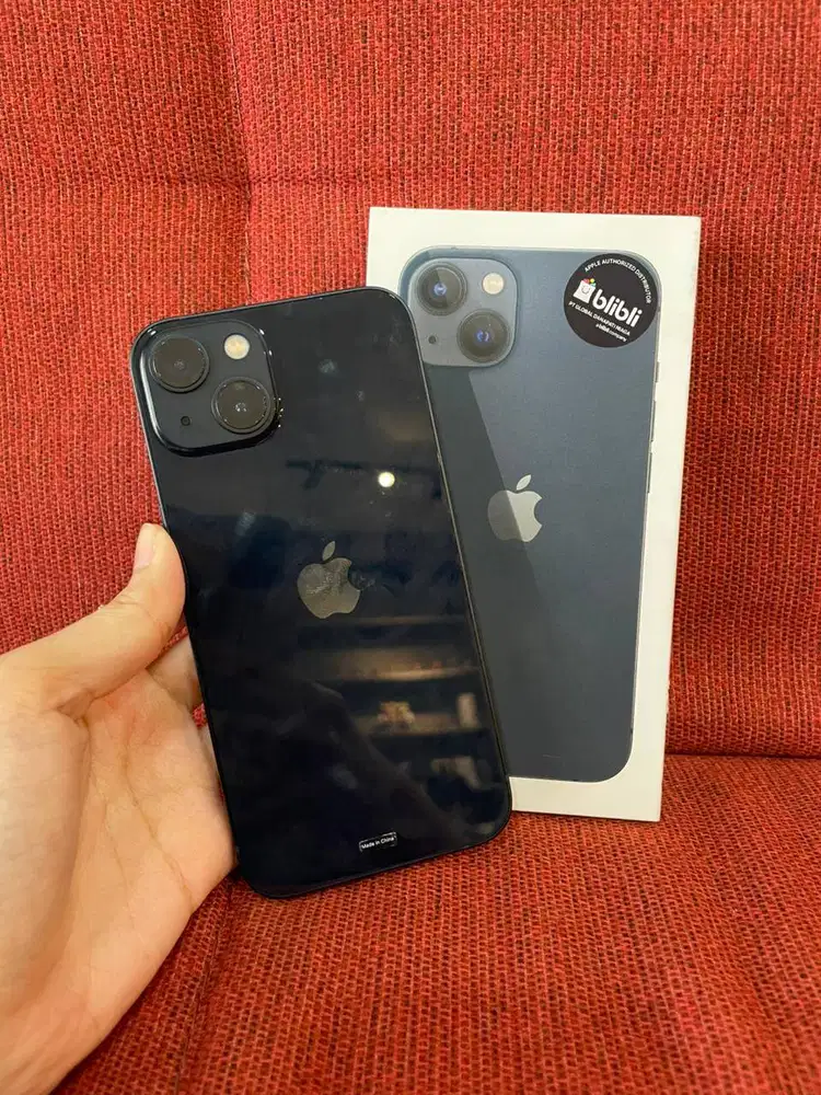 Iphone 13 128 gb resmi indo like new