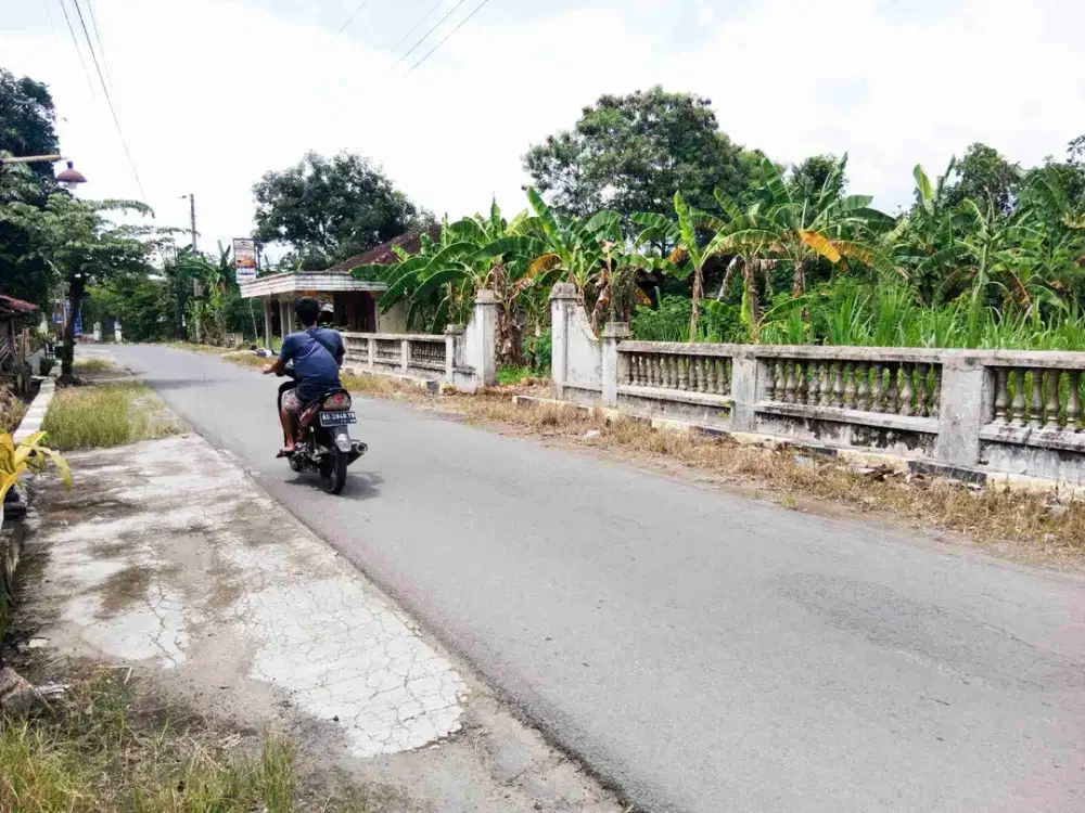 Tanah Murah 1.005m2 muka 26,25m,  jalan depan DPU 6m , 4 menit timur DPRD sukoharjo, mandan Sukoharjo