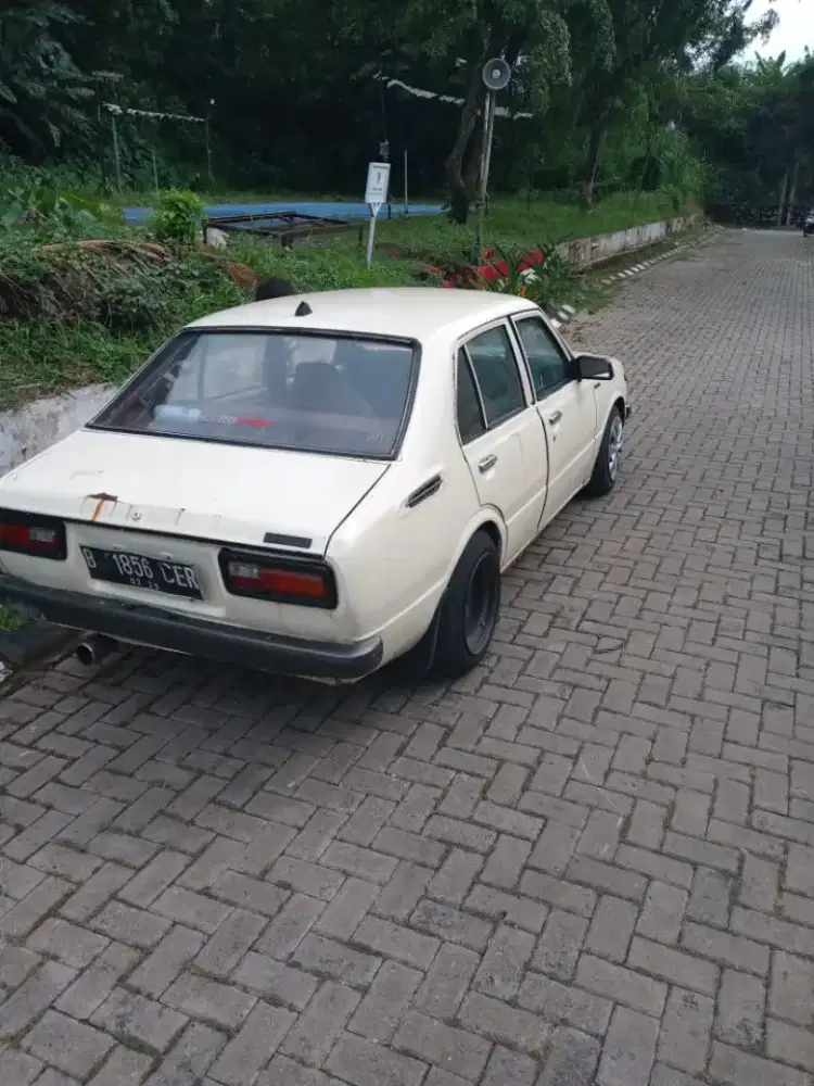 Di jual Corola 1977