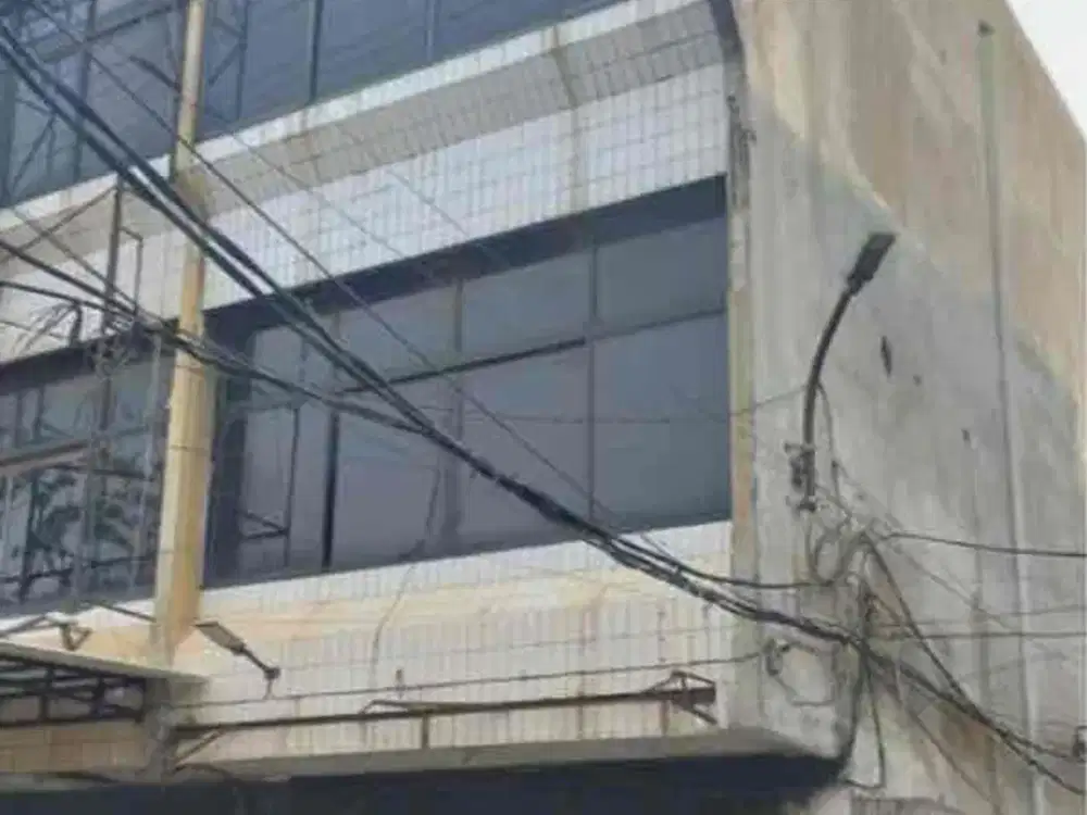 Ruko siap pakai lokasi pinggir jalan raya ring road cengkareng jakarta barat