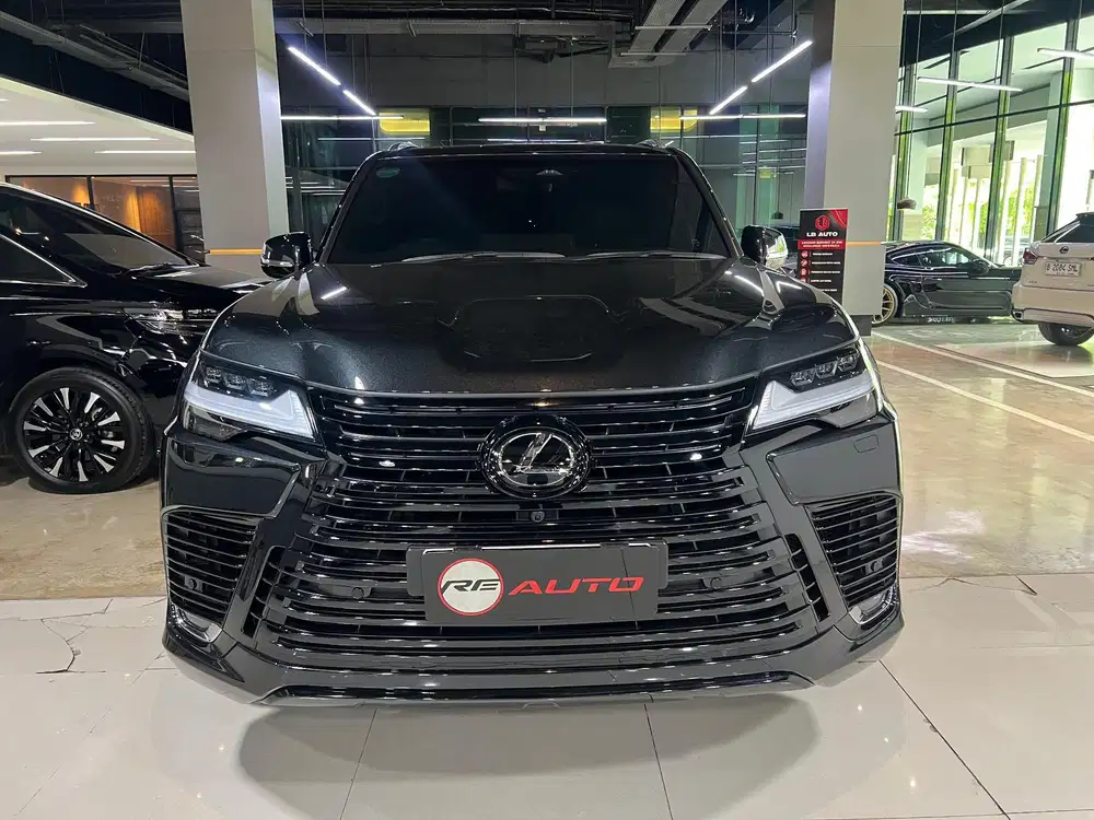 Lexus LX600 VIP 4-Seater 2025/2024