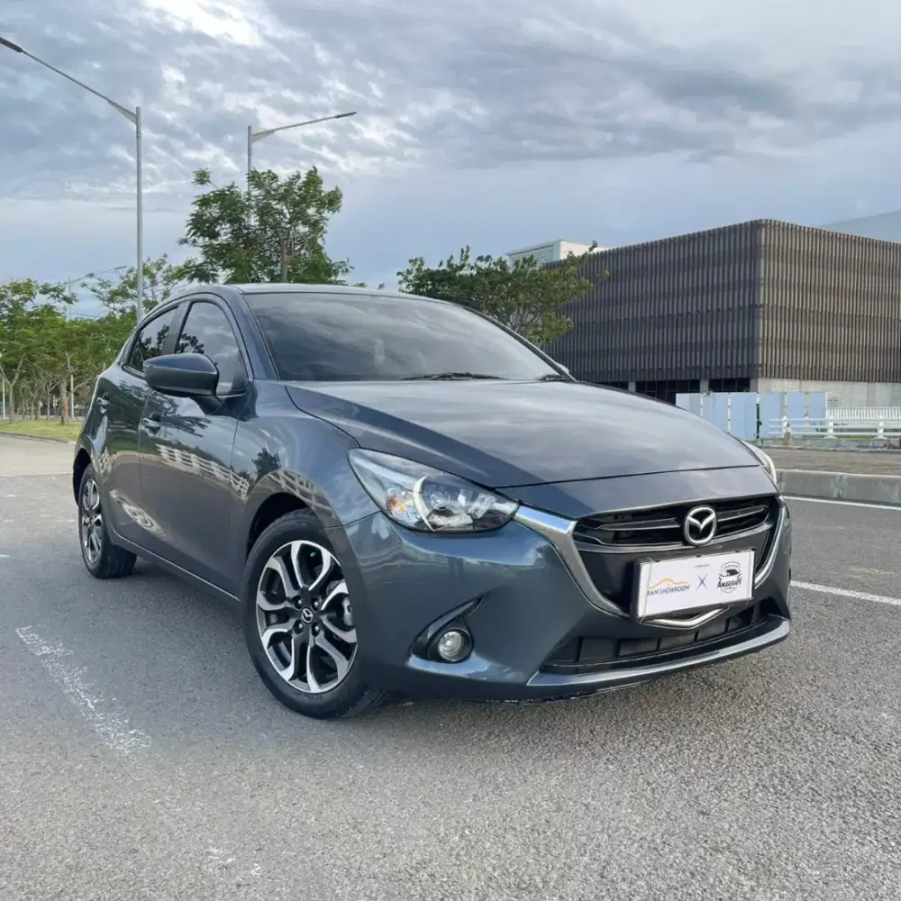 ANGSURAN RINGAN MAZDA 2 R SKYACTIVE AT MATIC 2016