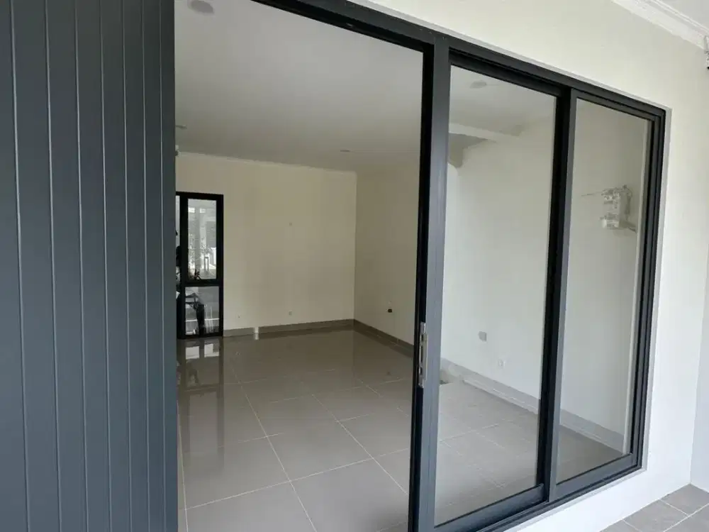 Dijual Rumah di Cluster Leonora Non Attic