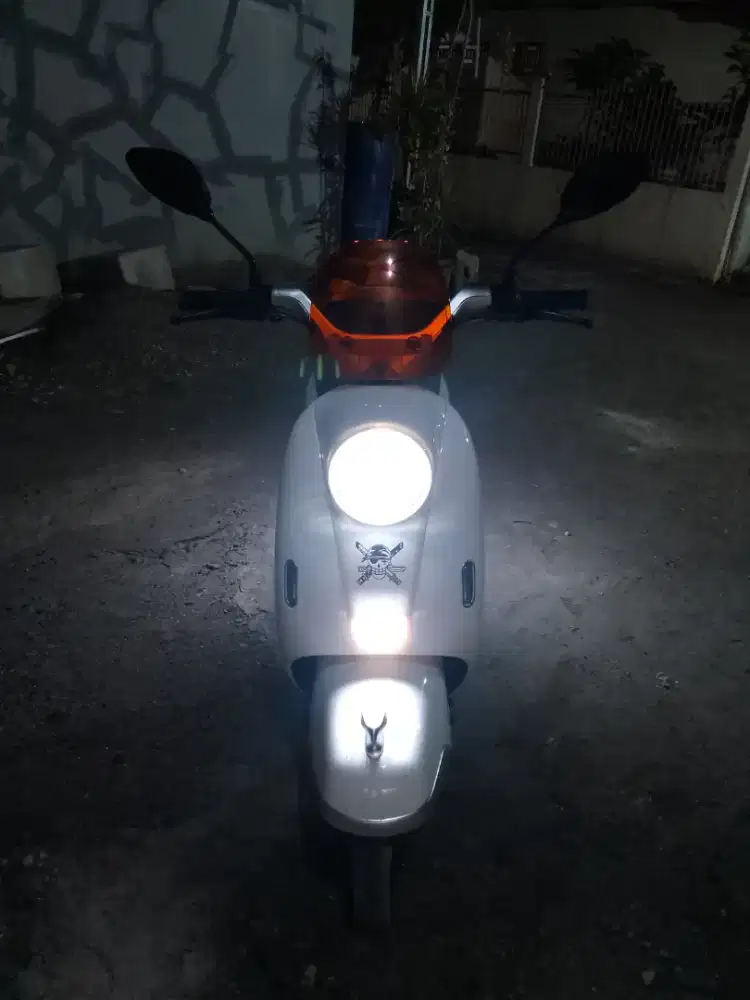 Sepeda Listrik Merk Uwinfly seri T65 (White)