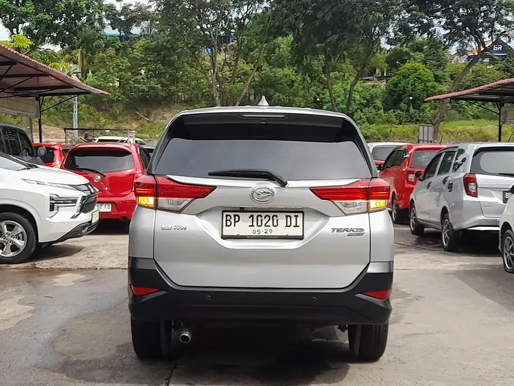 DAIHATSU TERIOS X AUTOMETIC PAJAK HIDUP STNK BPKB LENGKAP PRIBADI