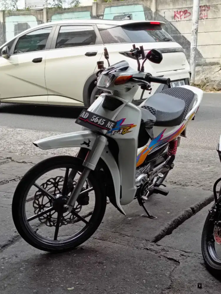 Jual cepat Yamaha F1Z th 1994 plat AD surat lengkap. Pajak of 2th .